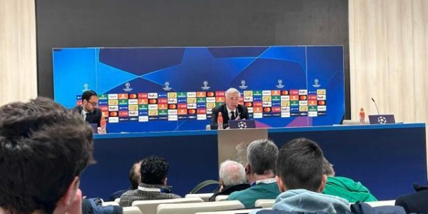 星空体育在线入口-【现场】安帅整活险些玩脱，122周年庆皇马惊险晋级