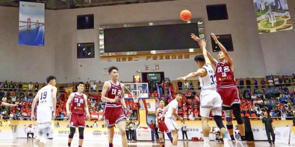 星空体育app下载-专访“粤BA”茂名队队员李春明：“为家乡而战，是我们勇于拼博的底气”|篮球|广东省|广东省城市篮球联赛|张波|球队_新浪新闻